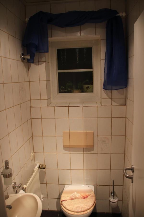 Ferienwohnung Mit 4 Schlafzimmer Fuer 2 Bis 9 Gaeste----Apartment With 4 Bedrooms For 2 To 9 Guests Nuremberg Exterior photo